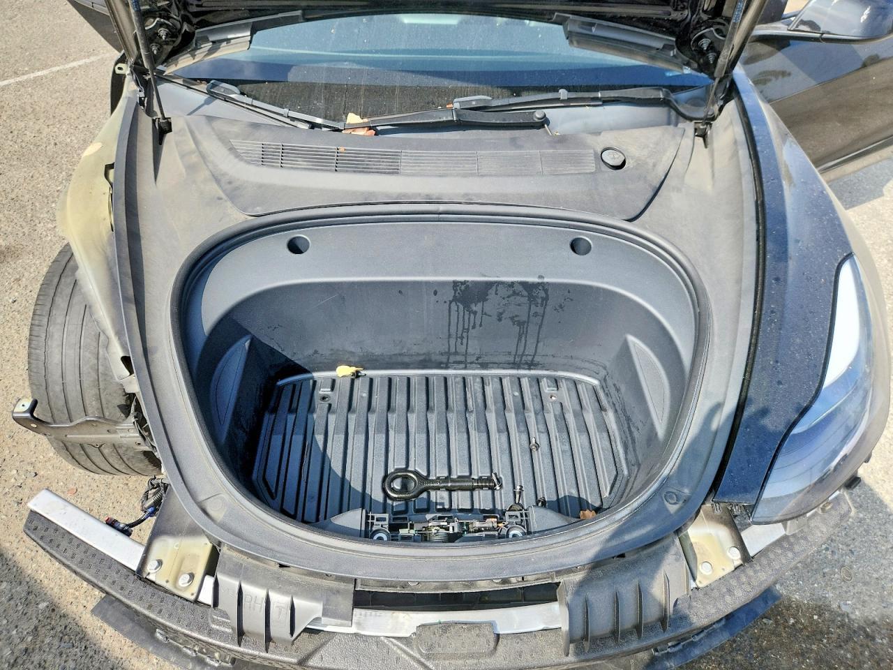 2023 Tesla Model 3 - zdjęcie 11