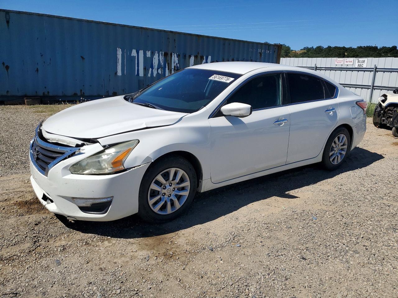 2015 Nissan Altima 2.5 S - zdjęcie główne