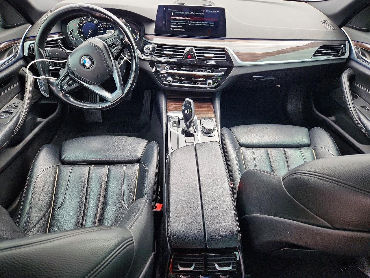 2017 BMW 530 I - zdjęcie 8