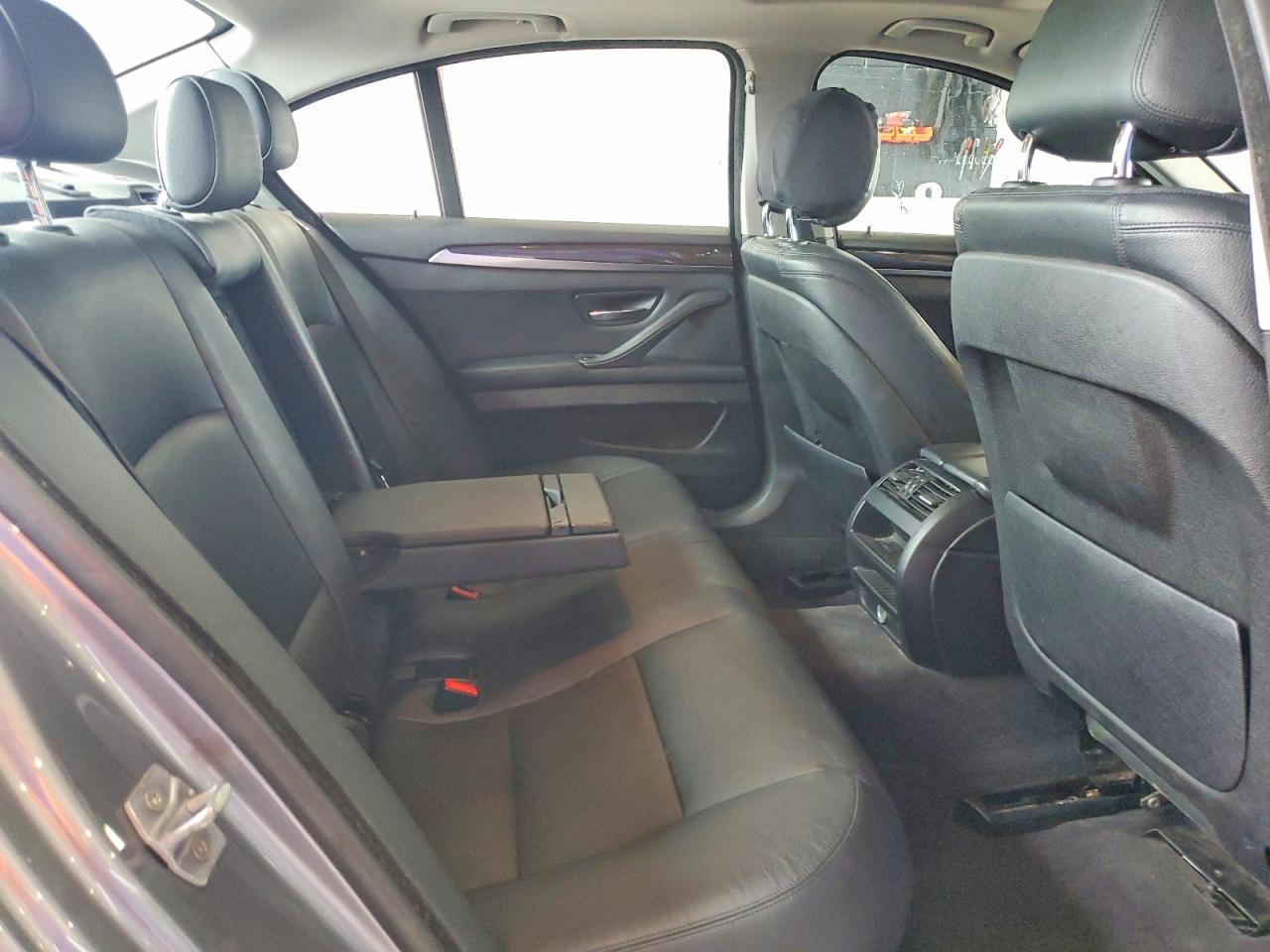 2015 BMW 535 I - zdjęcie 10