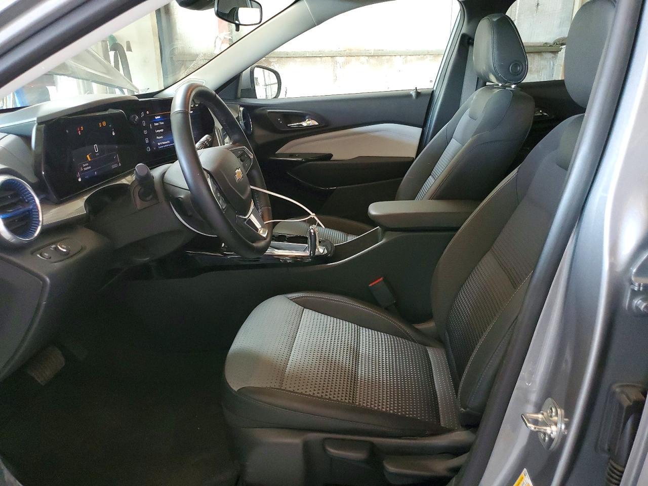 2025 Chevrolet Trax 1Lt - zdjęcie 7