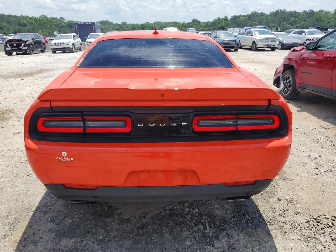 2022 Dodge Challenger - zdjęcie 6