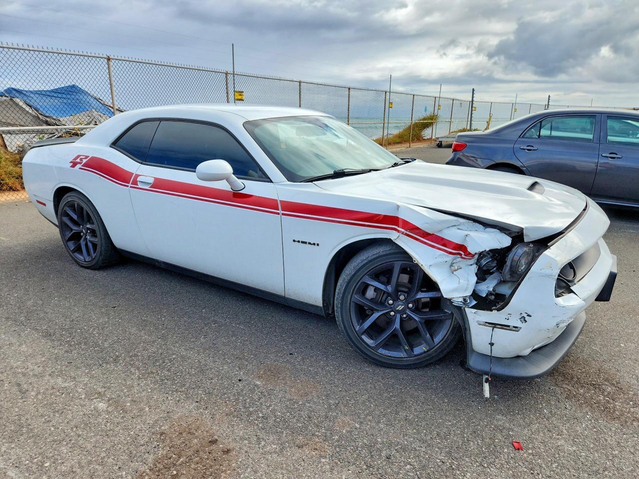 2020 Dodge Challenger R/T - zdjęcie 4