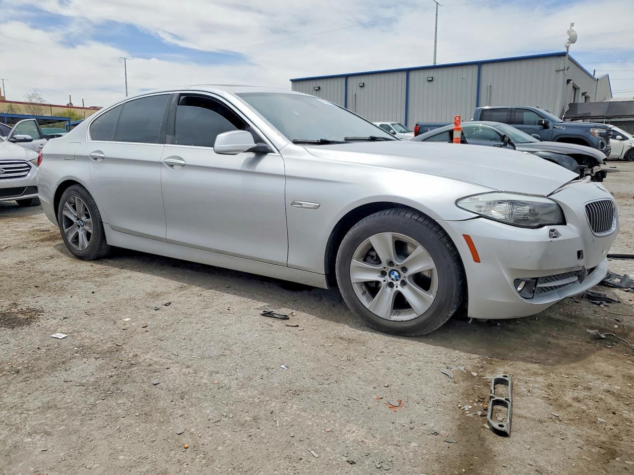 2013 BMW 528 I - zdjęcie 4
