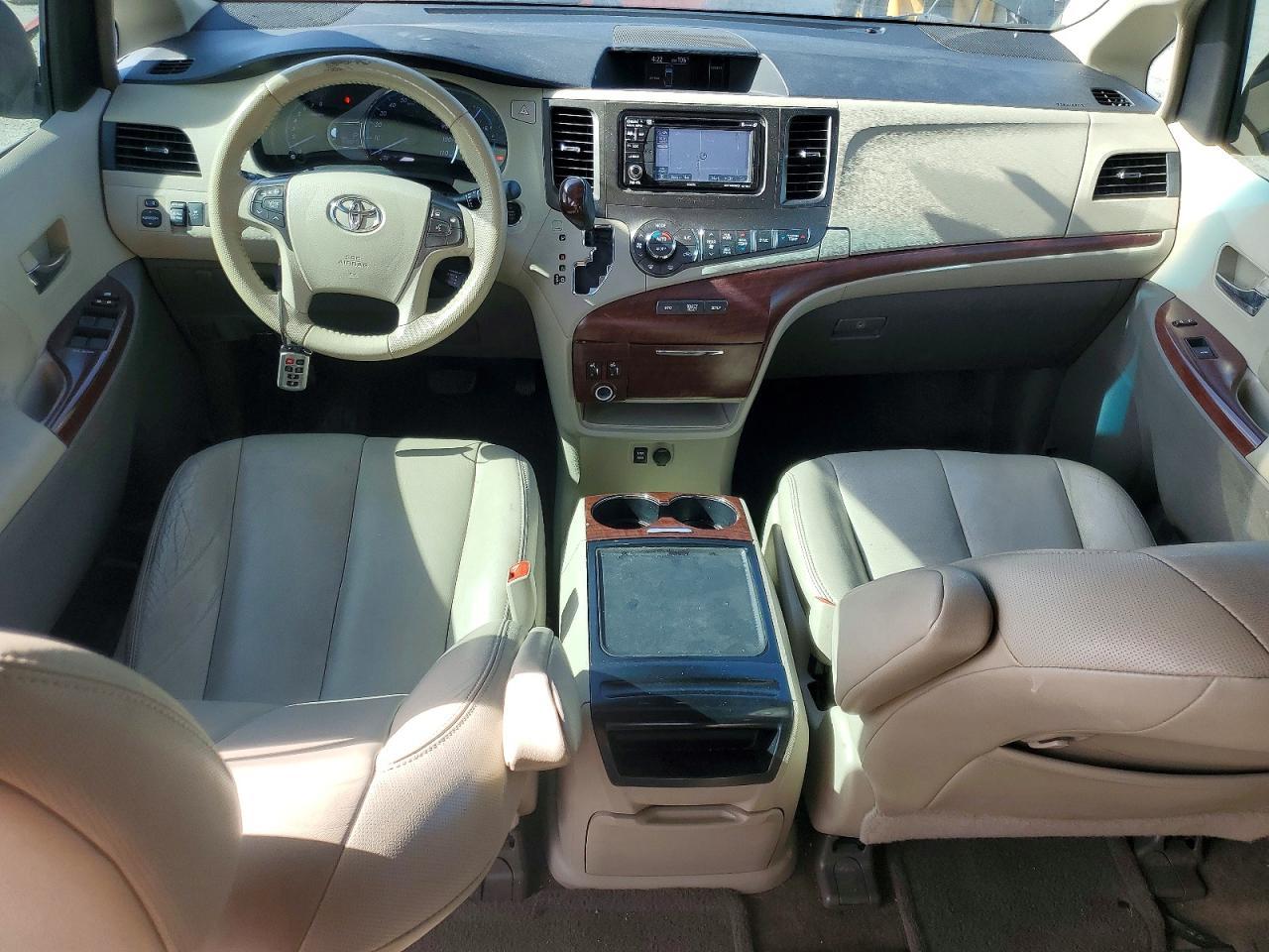 2014 Toyota Sienna Xle 8-Passenger - zdjęcie 8