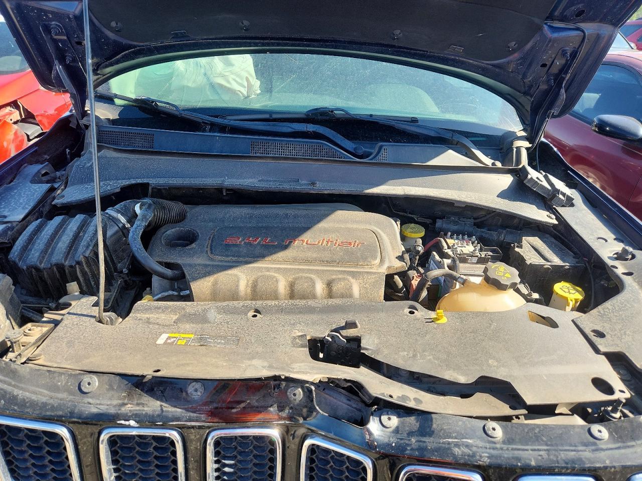 2018 Jeep Compass Latitude - zdjęcie 11