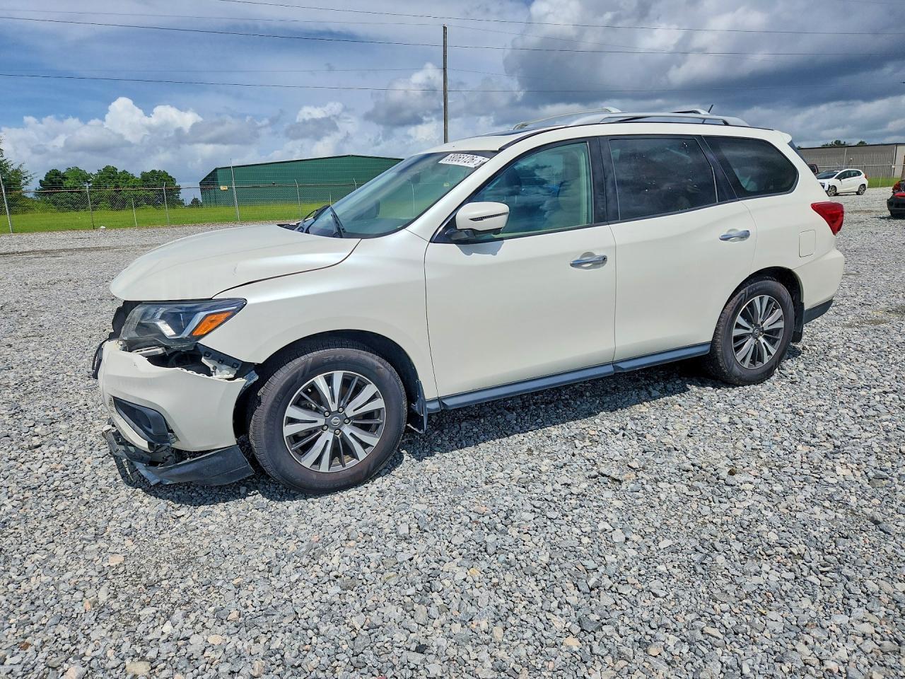 2017 Nissan Pathfinder Sl - zdjęcie główne