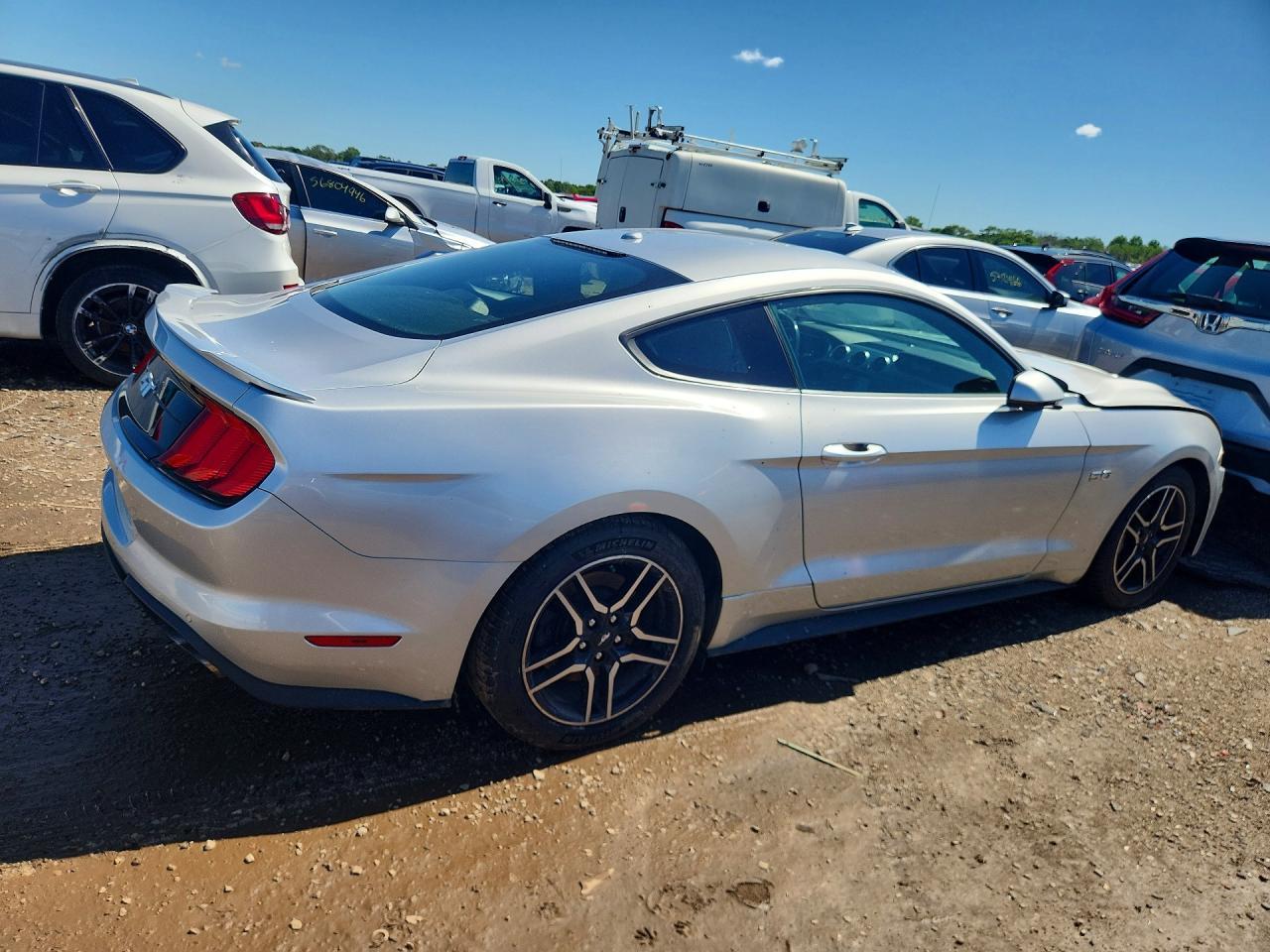 2019 Ford Mustang Gt - zdjęcie 3