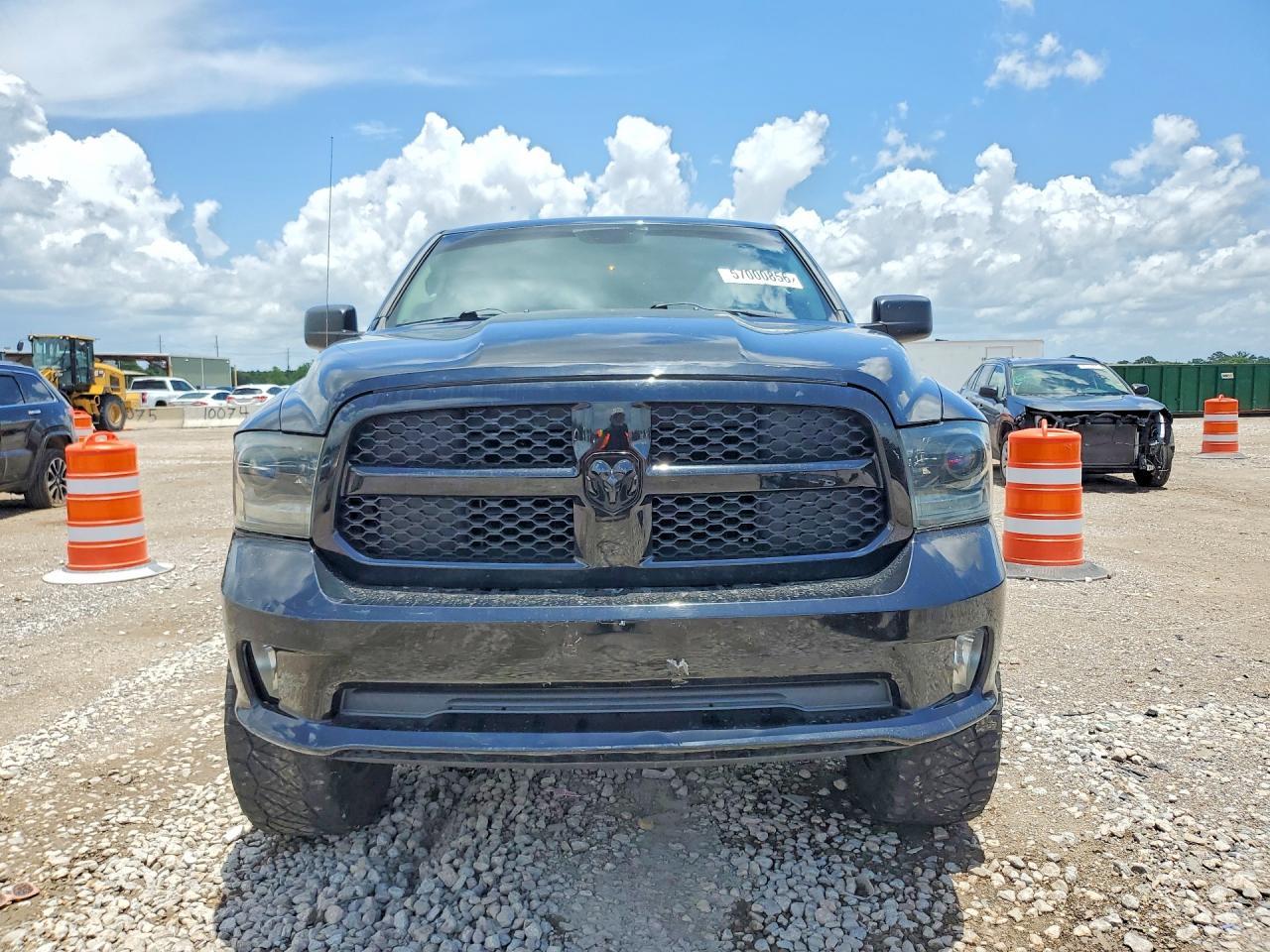 2015 Ram 1500 St - zdjęcie 5