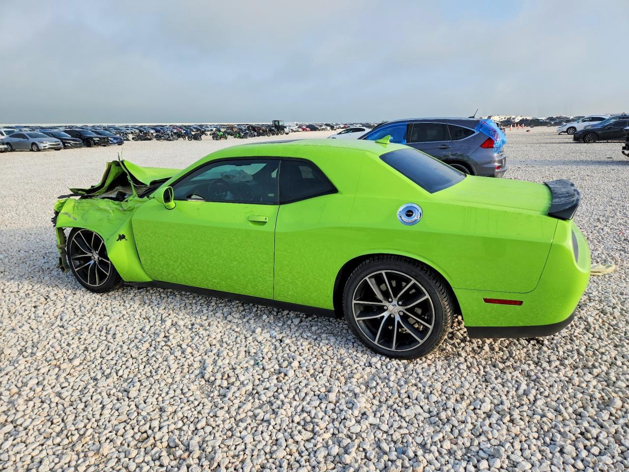 2015 Dodge Challenger R - zdjęcie 2