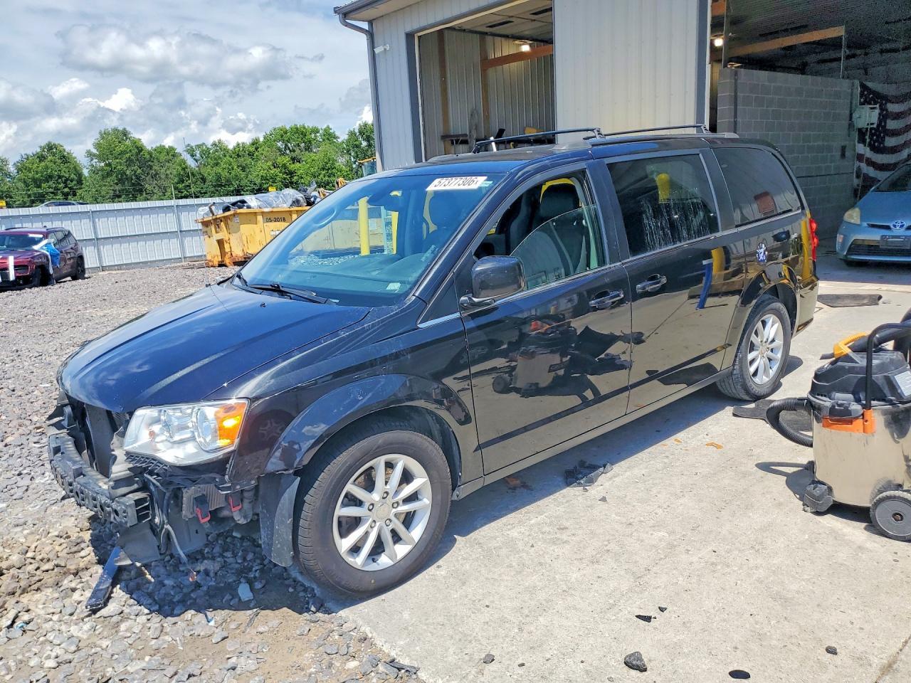 2019 Dodge Grand Caravan Sxt - zdjęcie główne