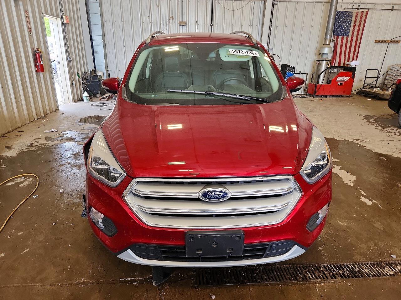 2019 Ford Escape Titanium - zdjęcie 5