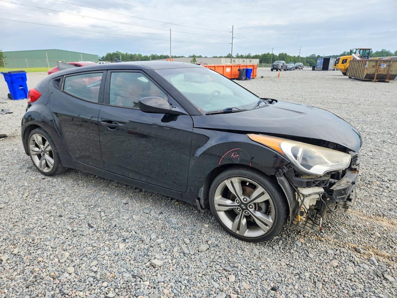 2013 Hyundai Veloster Base - zdjęcie 4