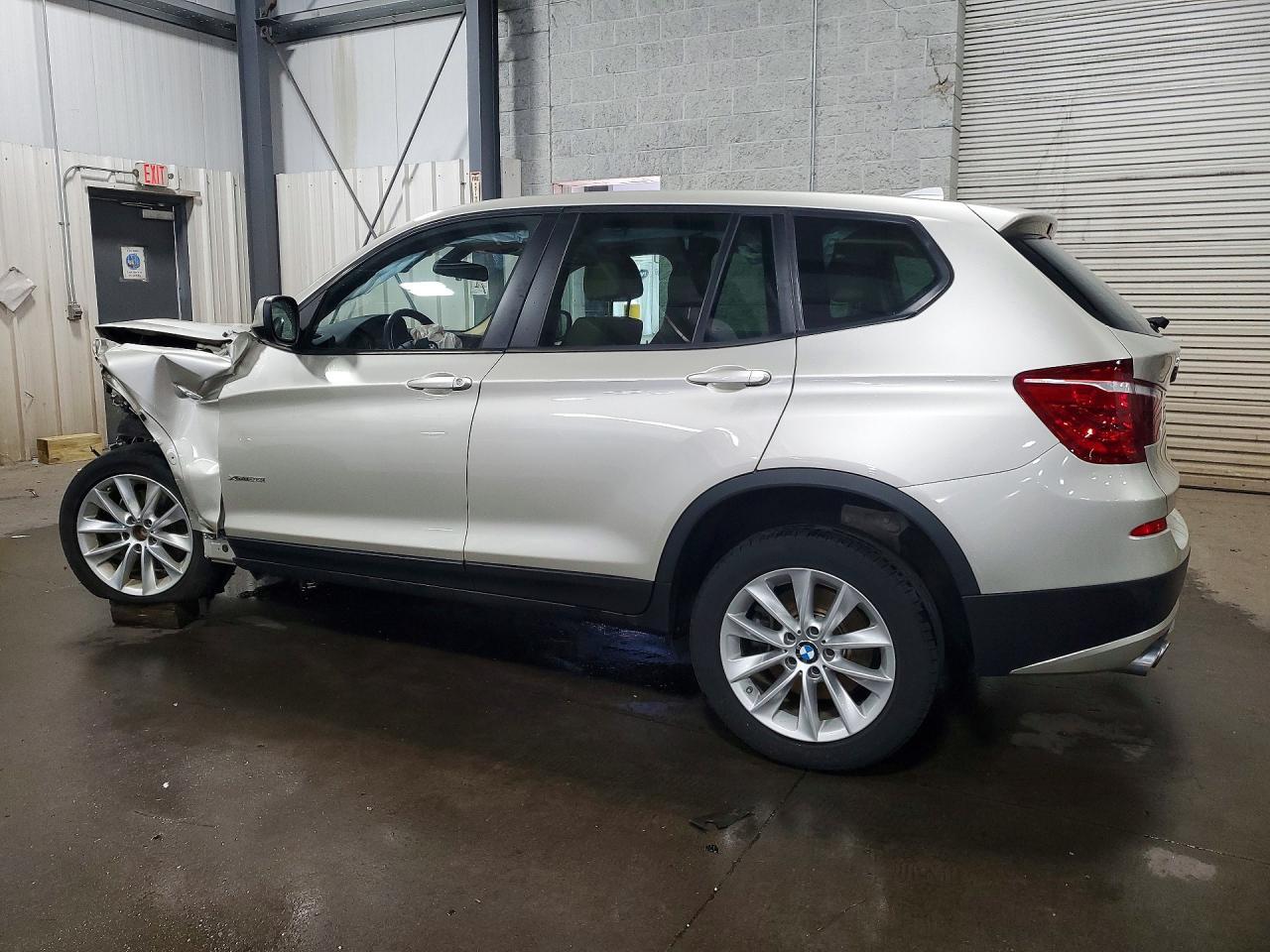 2014 BMW X3 xDrive28I - zdjęcie 2