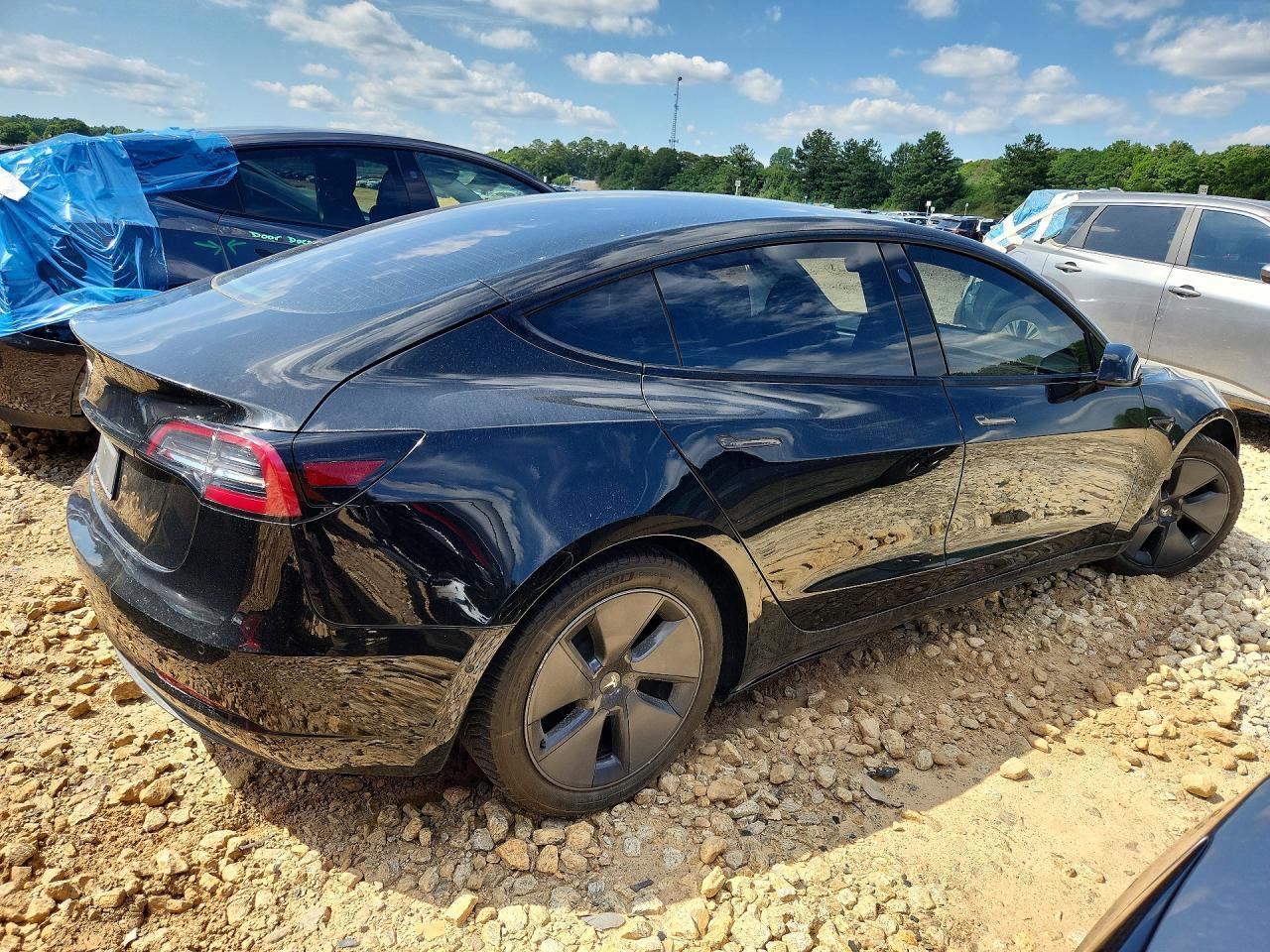 2021 Tesla Model 3 - zdjęcie 3