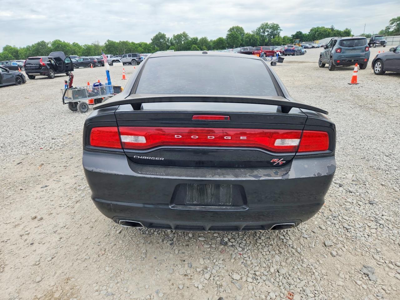 2014 Dodge Charger R - zdjęcie 6
