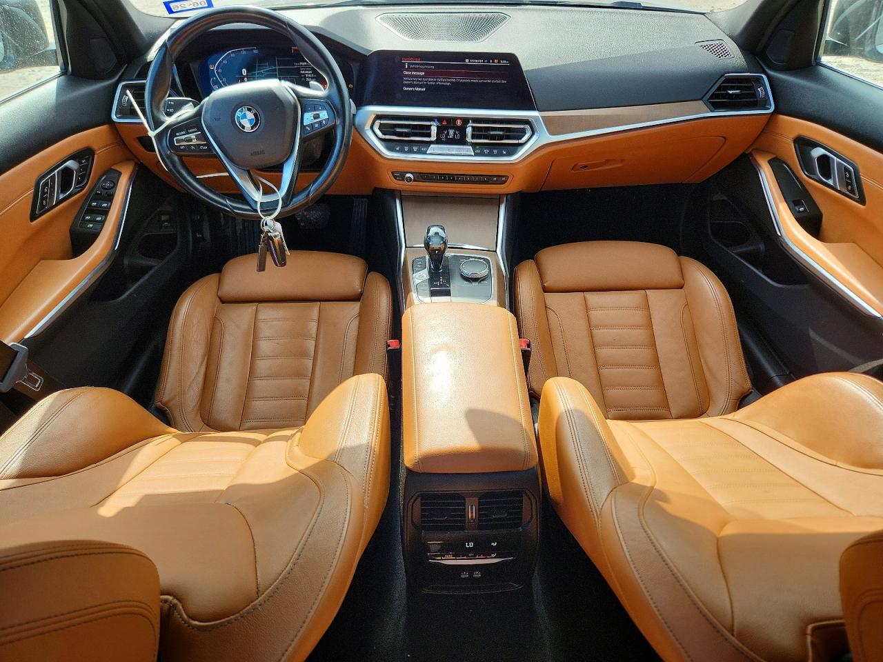 2021 BMW 330I - zdjęcie 8