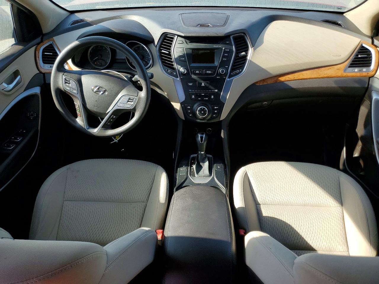 2016 Hyundai Santa Fe - zdjęcie 8