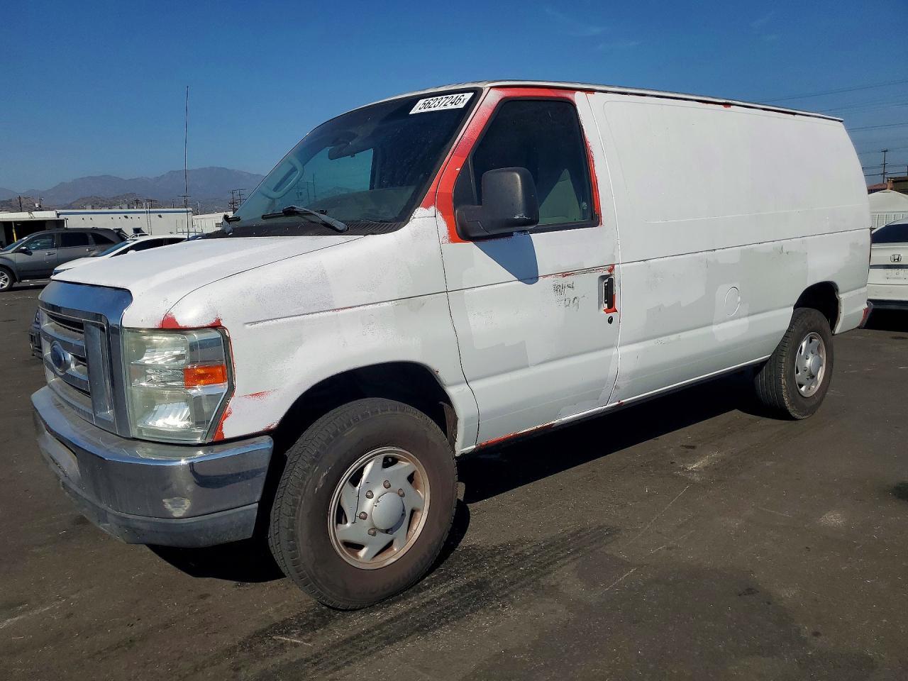 2013 Ford Econoline E250 Van - zdjęcie główne