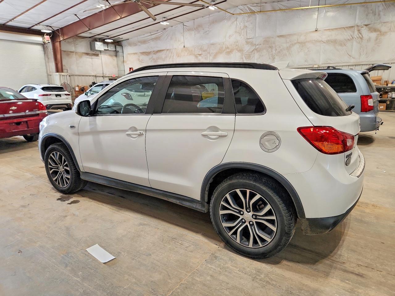 2017 Mitsubishi Outlander Sport Sel - zdjęcie 2