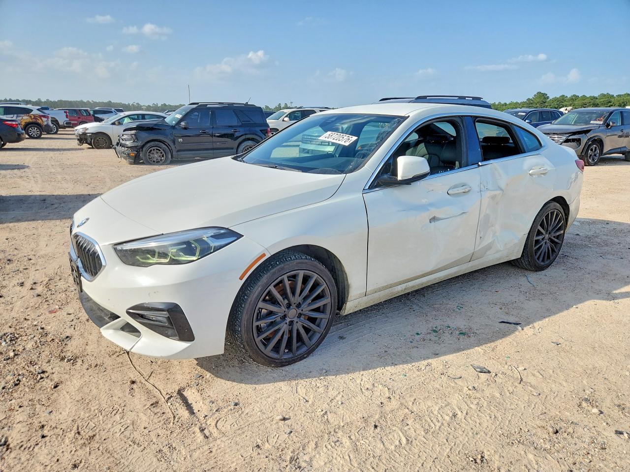 2021 BMW 228I - zdjęcie główne