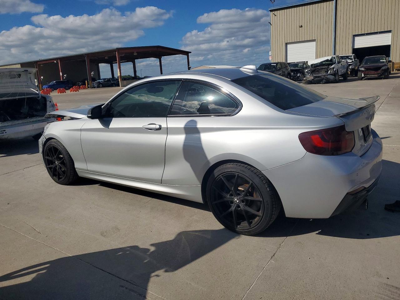 2016 BMW Seria 2 Coupe M235i - zdjęcie 2