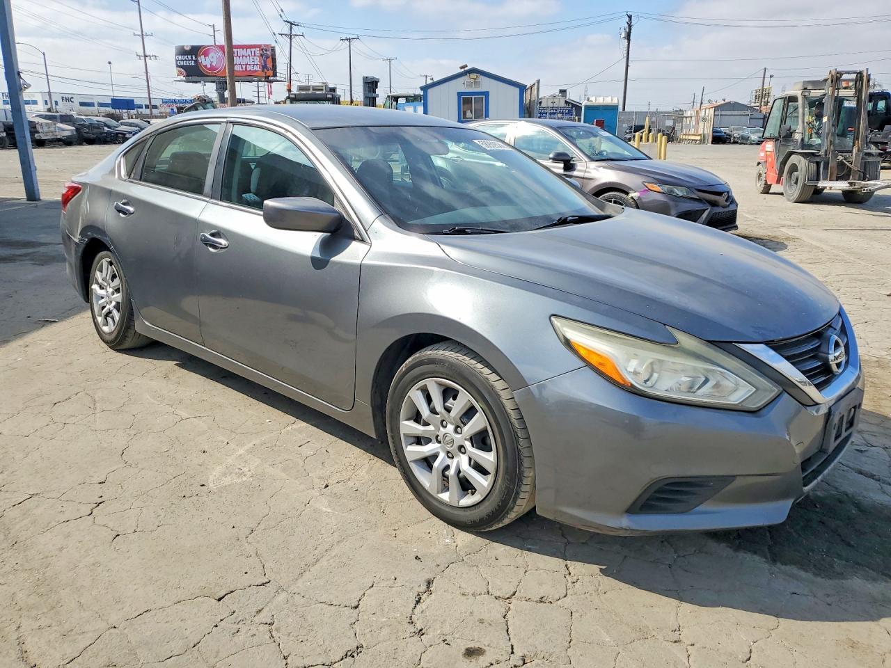 2016 Nissan Altima 2.5 S - zdjęcie 4