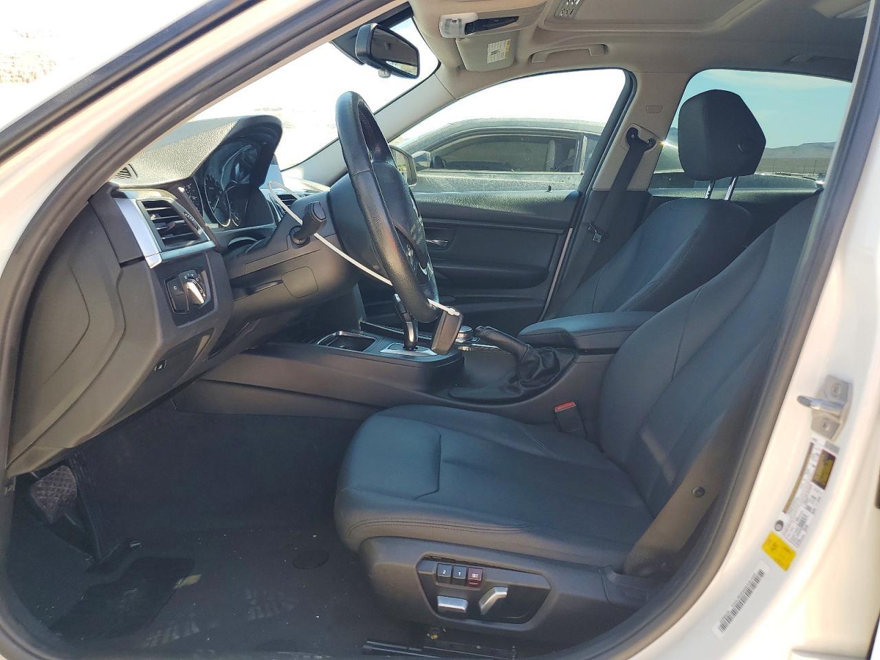 2018 BMW 320 I - zdjęcie 7