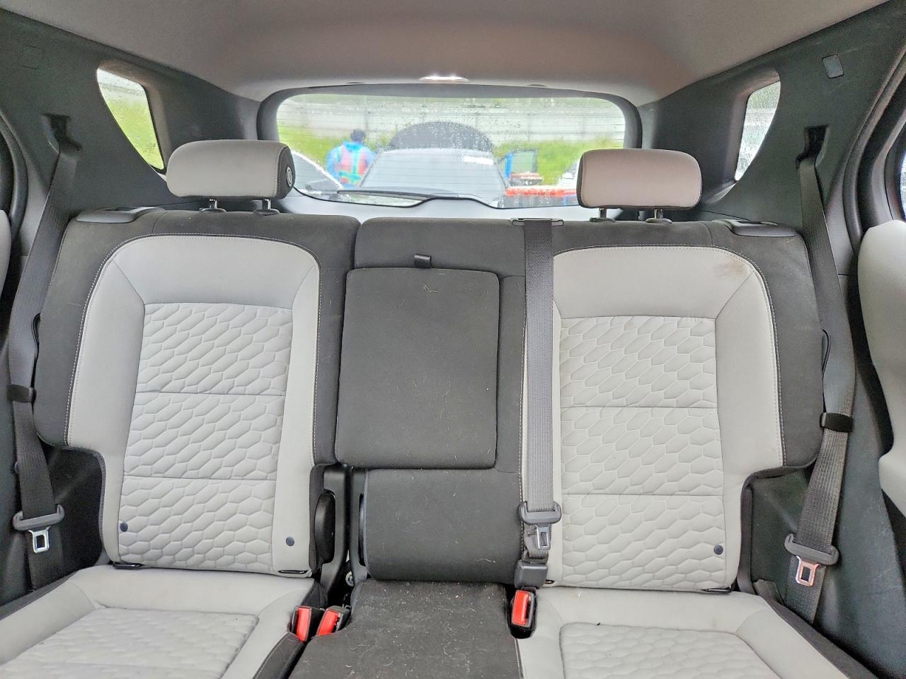 2018 Chevrolet Equinox Ls - zdjęcie 10