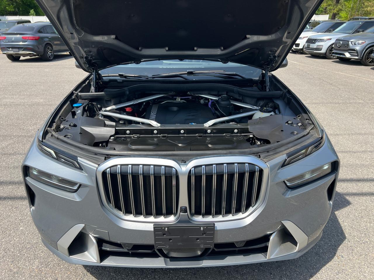 2024 BMW X7 xDrive40I - zdjęcie 8