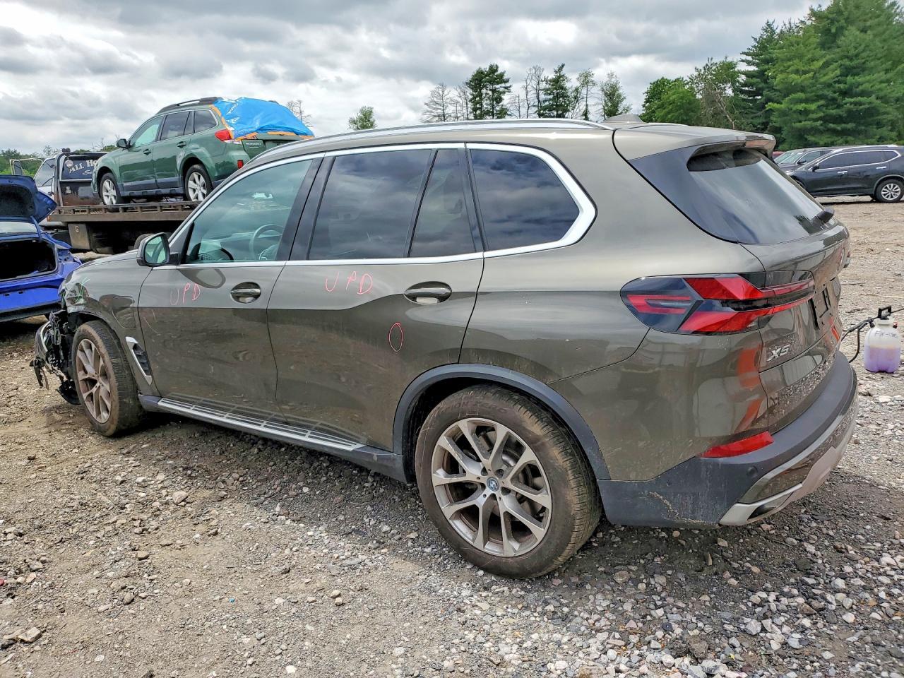 2024 BMW X5 xDrive50E - zdjęcie 2