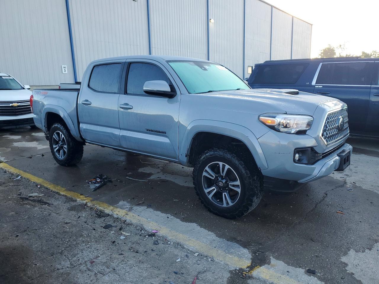 2019 Toyota Tacoma Trd Sport - zdjęcie 4