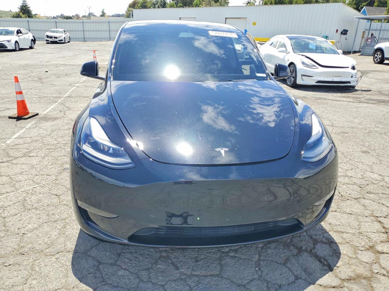 2021 Tesla Model Y - zdjęcie 5