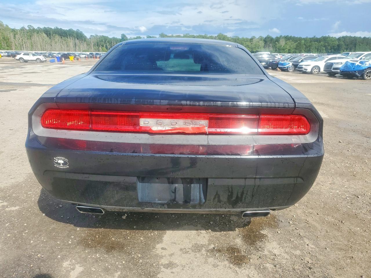 2014 Dodge Challenger Sxt - zdjęcie 6