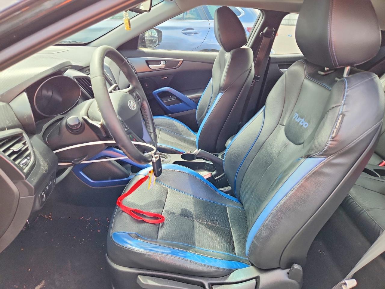 2013 Hyundai Veloster Turbo - zdjęcie 7