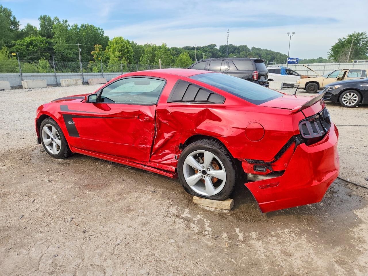 2013 Ford Mustang Gt - zdjęcie 2