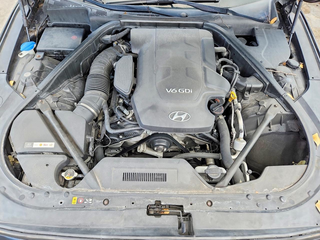 2016 Hyundai Genesis 3.8 - zdjęcie 11