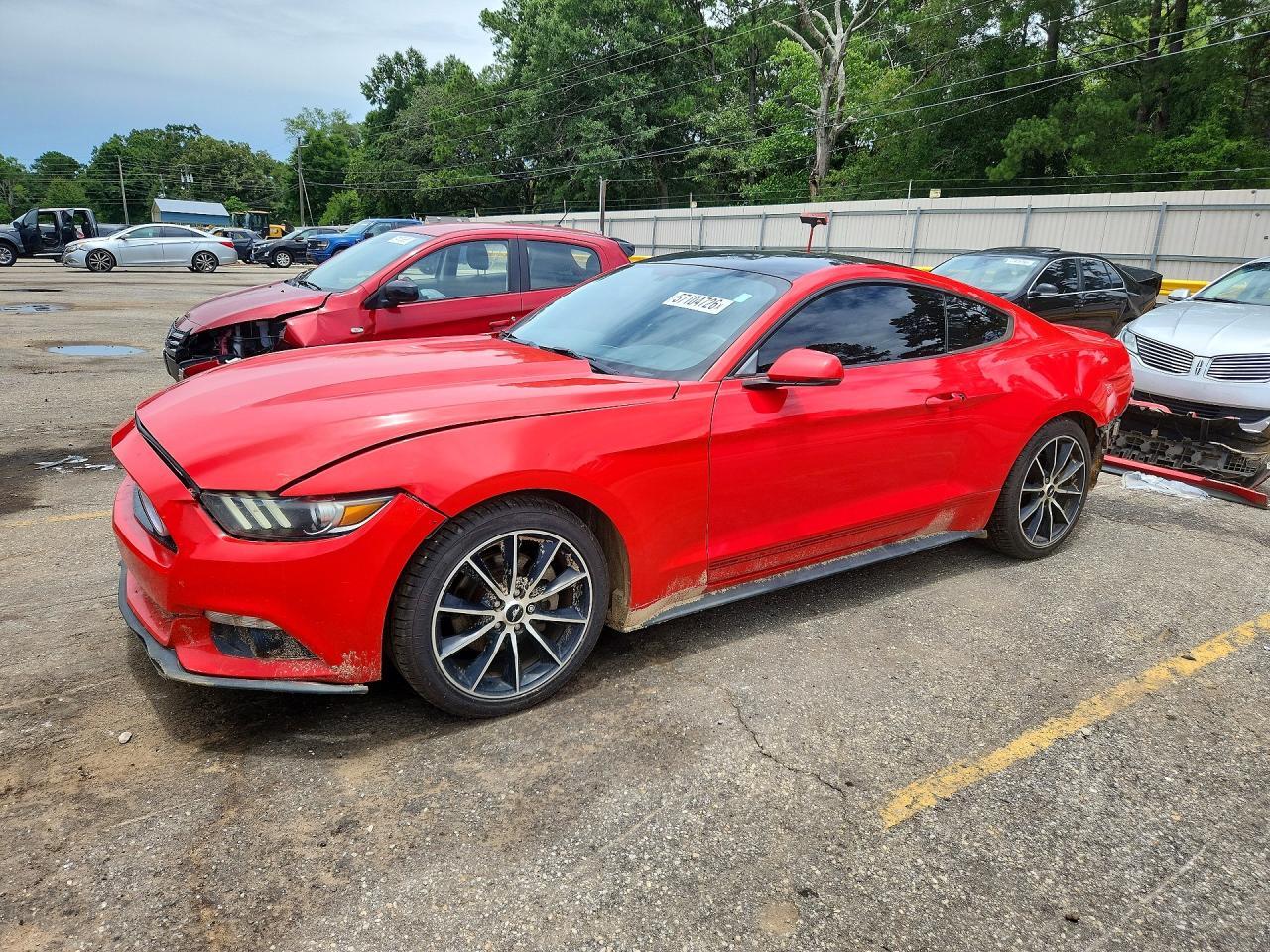 Ford Mustang - zdjęcie 1