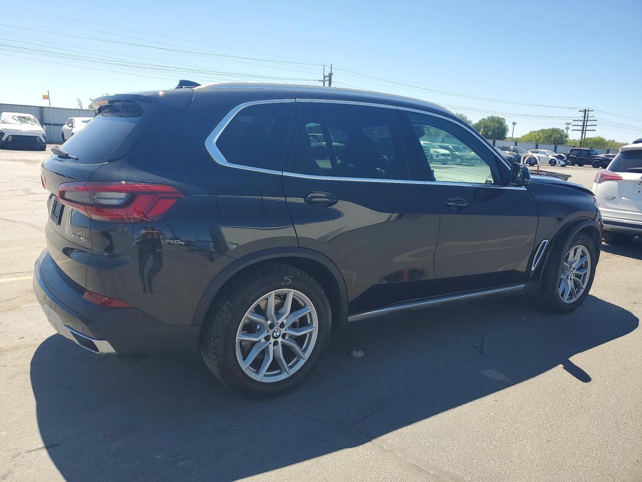 2019 BMW X5 xDrive40I - zdjęcie 3