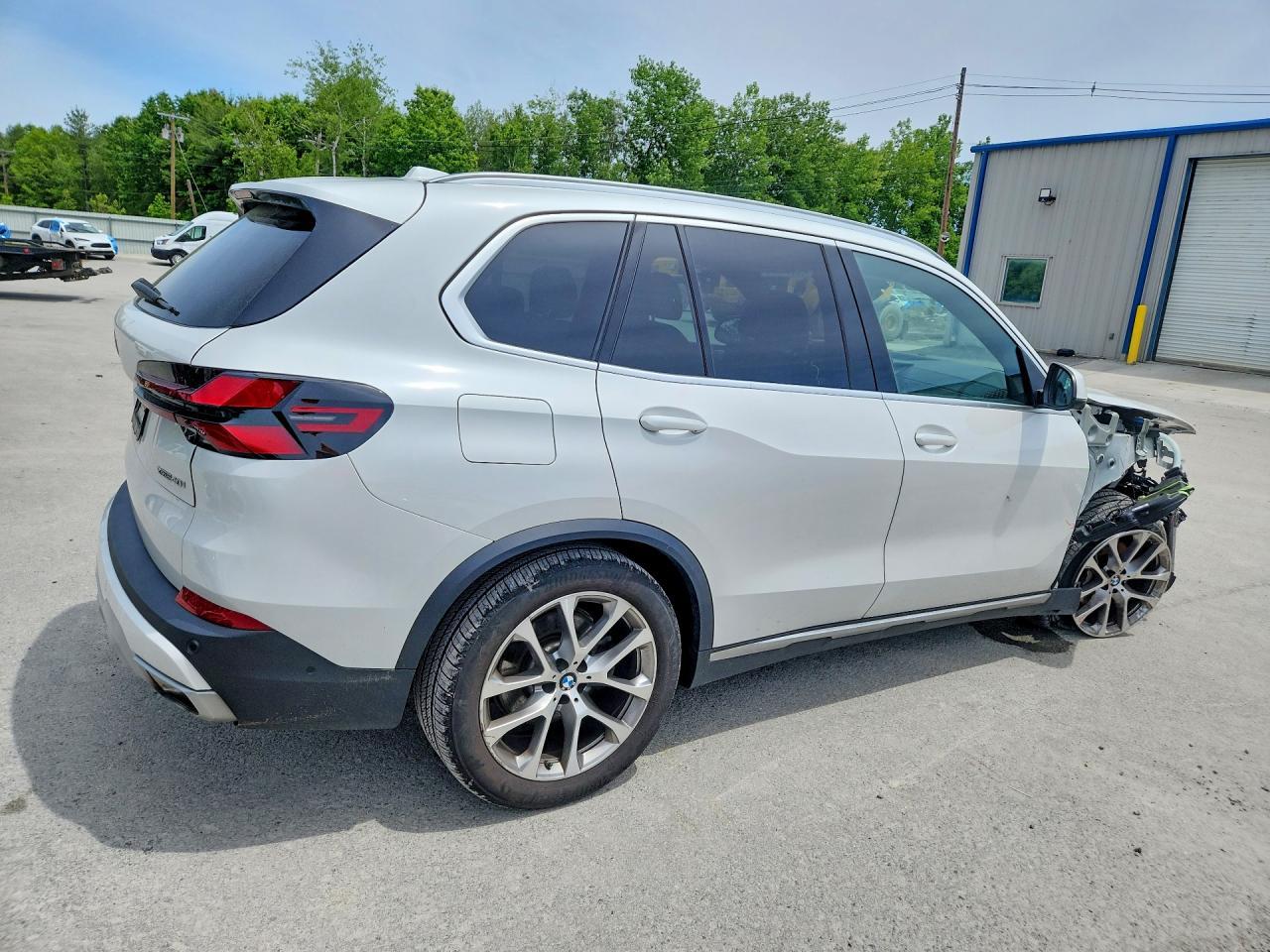 2024 BMW X5 xDrive40I - zdjęcie 3