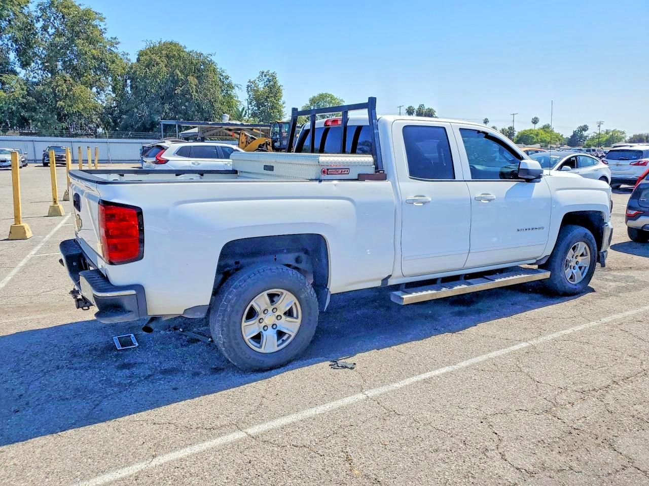 2016 Chevrolet Silverado C1500 Lt - zdjęcie 3