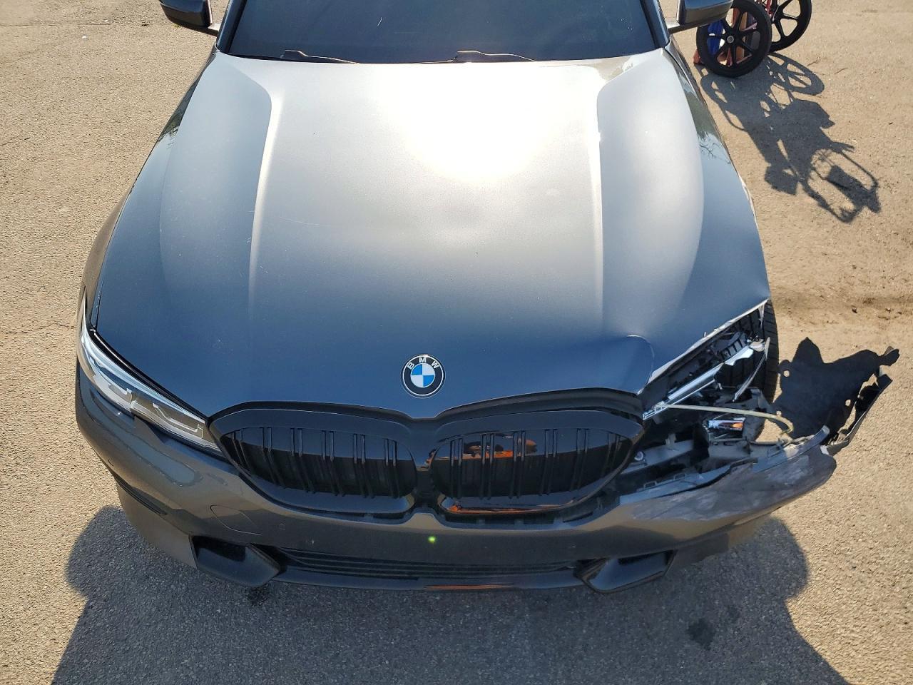 2019 BMW 330Xi - zdjęcie 11