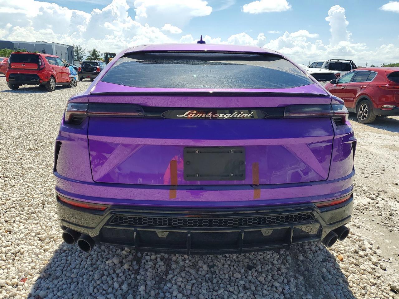 2022 Lamborghini Urus - zdjęcie 6