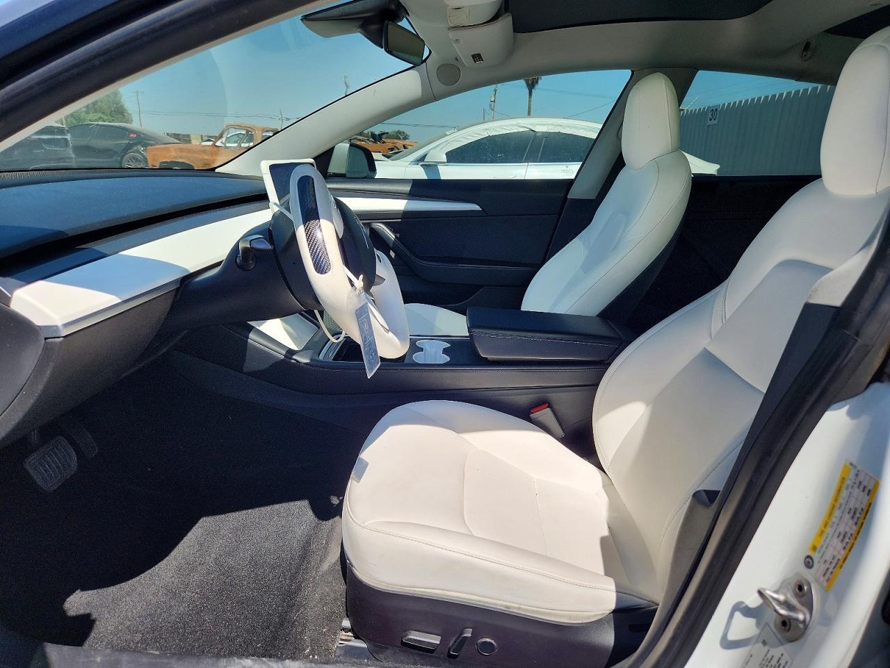 2021 Tesla Model 3 - zdjęcie 7