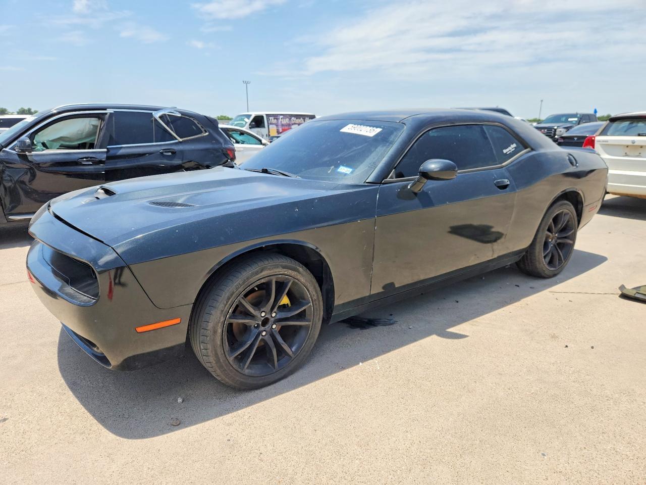 Dodge Challenger - zdjęcie 1