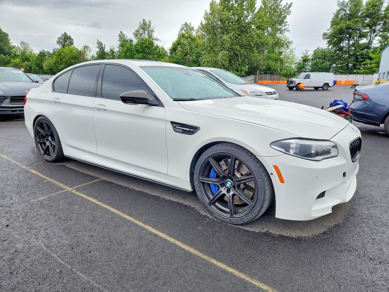 2014 BMW M5 - zdjęcie 4