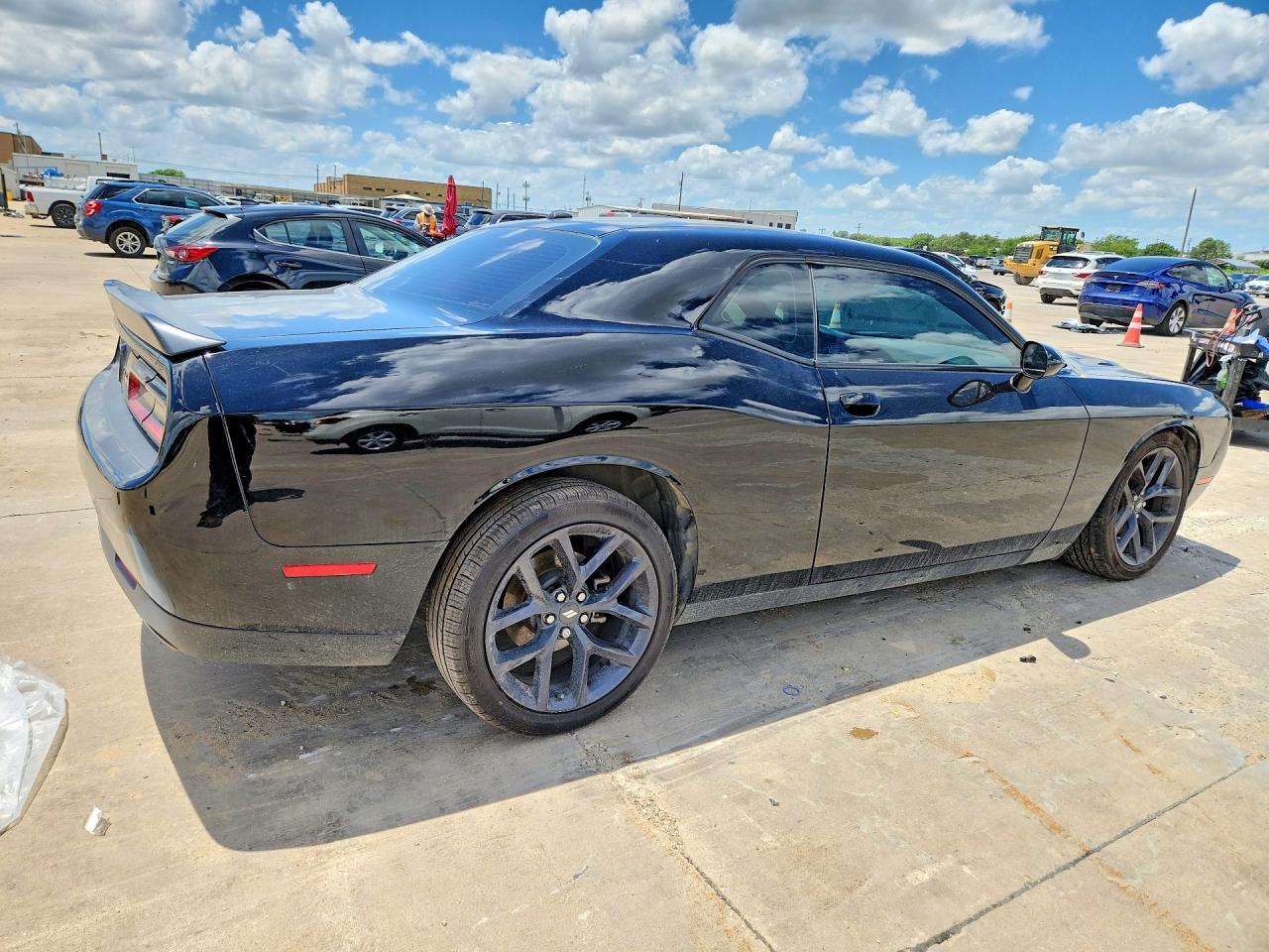 2020 Dodge Challenger Sxt - zdjęcie 3