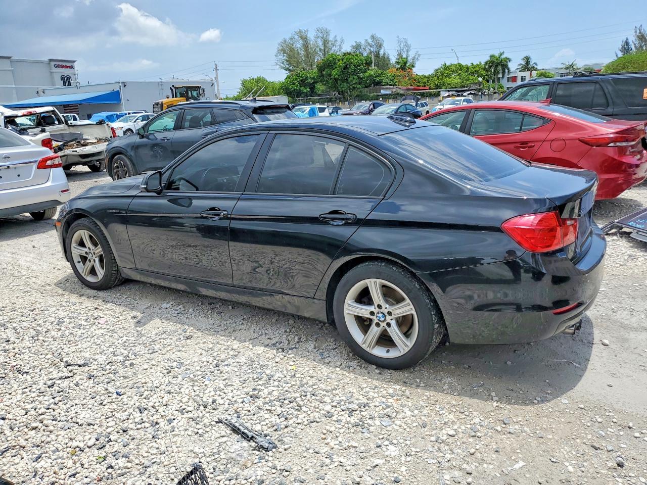 BMW Seria 3 - zdjęcie 2