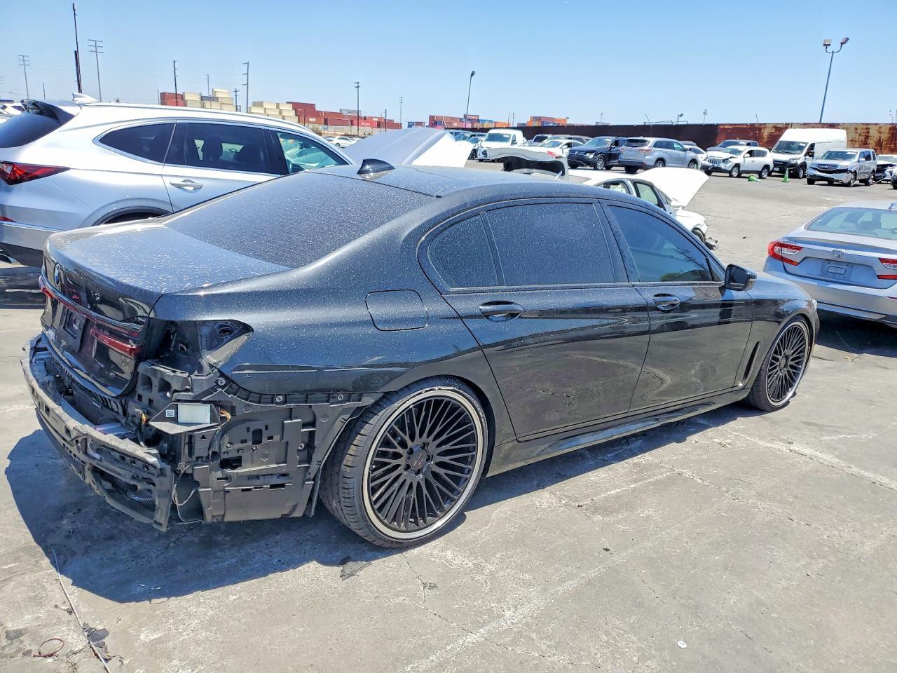 2022 BMW 740 I - zdjęcie 3