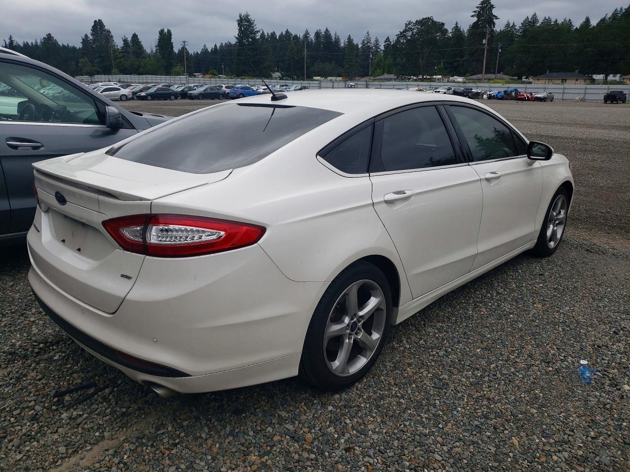 2015 Ford Fusion Se - zdjęcie 3